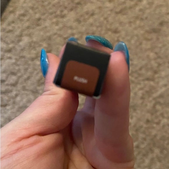 Lip liner - Picture 2 of 2